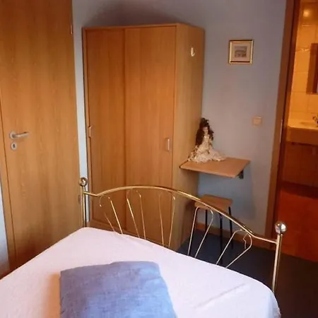Modern In Baugnez Malmedy With Sauna Сasa de vacaciones Arimont