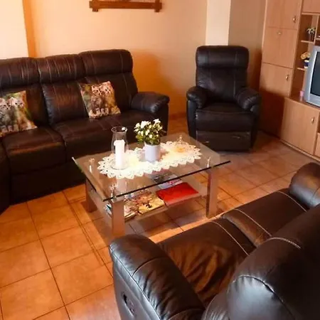 Modern In Baugnez Malmedy With Sauna 度假居 Arimont